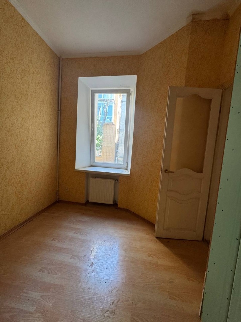 продажа трехкомнатной квартиры номер A-173832 в Приморском районе, фото номер 14